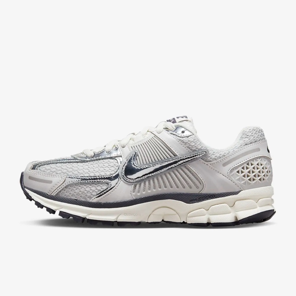 Nike vomero 5